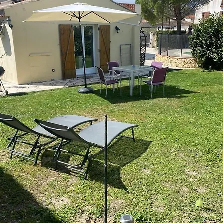 Climatise Avec Piscine Et Jardin Apartman