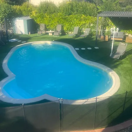 Climatise Avec Piscine Et Jardin